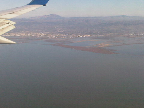 Don't often see another airplane off the wing.