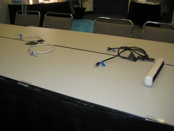 Dreamforce press area - hardwired Internet!
