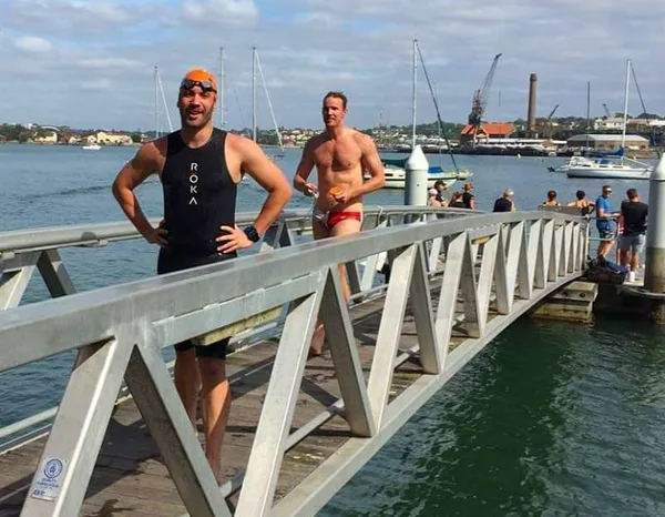 Successful swim to Cockatoo Island at a surprising pace. Thanks @rokasports for making super speedsuits and R1 goggles!